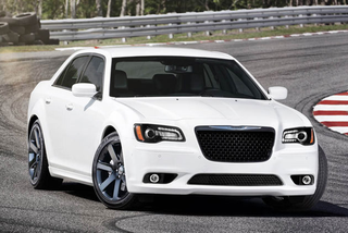Illustration for article titled Oppoinions: 300 SRT or Charger SRT